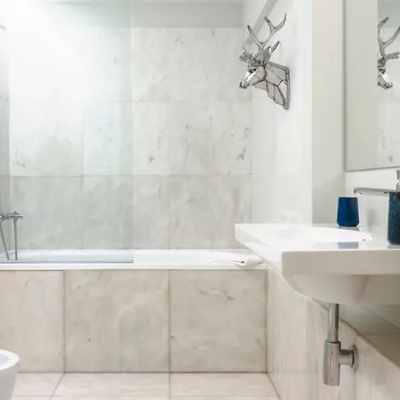 Plum Guide - Elk Town Apartment